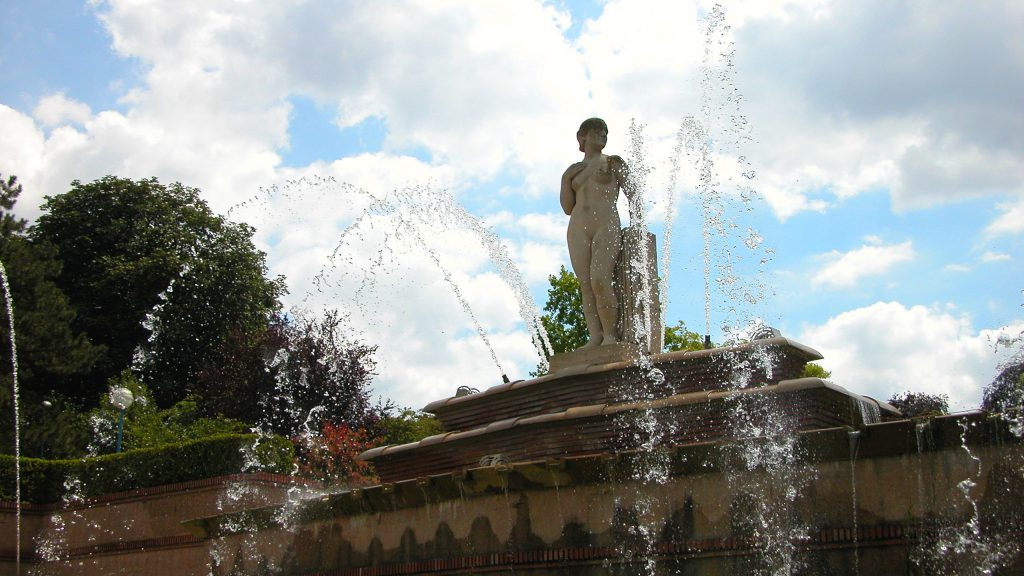 Fountain in Paris