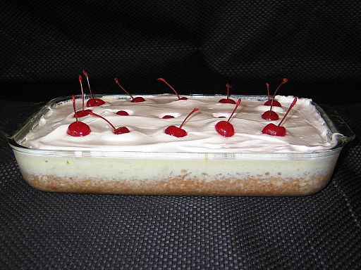 Tres Leches - https://commons.wikimedia.org/wiki/File:Tres_Leches.jpg